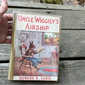 Uncle Wiggily’s Airship Vintage 1915 Hardcover Book By Howard R. Garis